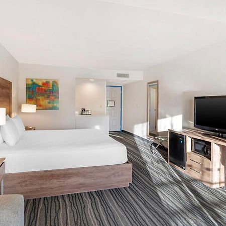 Best Western Posada Royale Hotel & Suites Simi Valley Eksteriør bilde