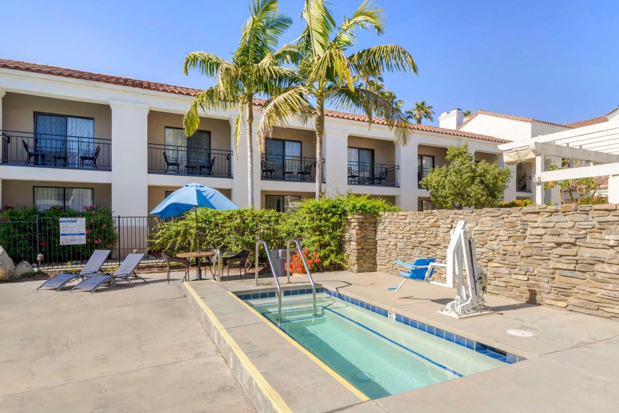 Best Western Posada Royale Hotel & Suites Simi Valley Eksteriør bilde